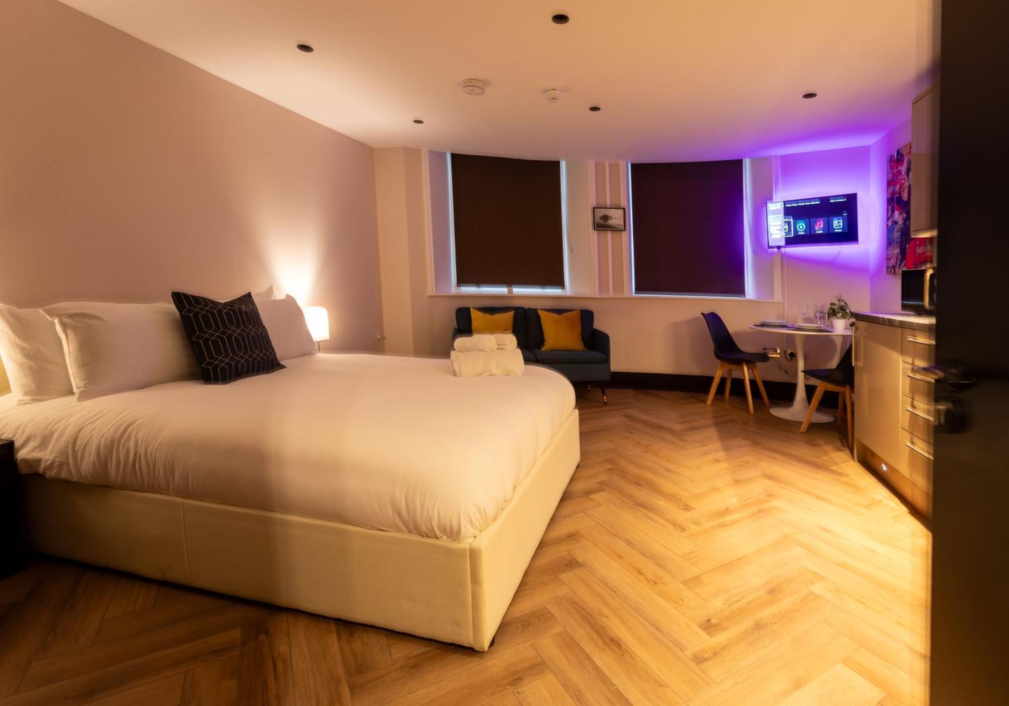 ברייטון Oasis Studio In The Heart Of The City מראה חיצוני תמונה